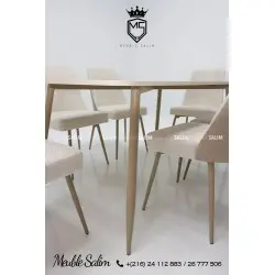 TABLE A MANGER OSCAR