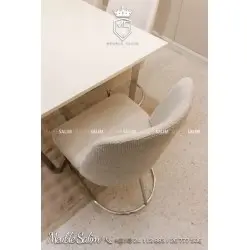 TABLE A MANGER OLIVIA